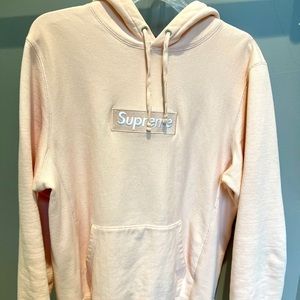 Authentic SUPREME hoodie